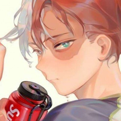 塔吉克斯坦选手赢比赛后身披中国国旗